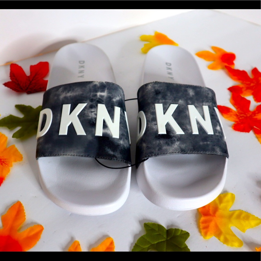 DKNY Women Slides Size 7